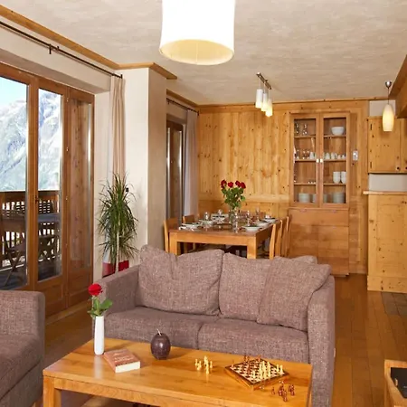 Apartment Spacious In Northern Alps Les Deux Alpes